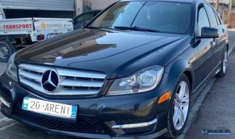 benz-cclass-2012-benzin-gaz-super-gjendje-big-0