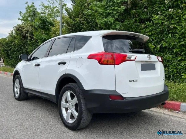 toyota-rav4-2013-big-1