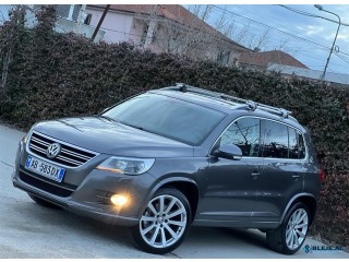TIGUAN R-LINE AUTOMAT 2.0 NAFTE 2011 FULL OPSIONE