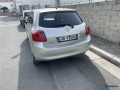 toyota-auris-small-0