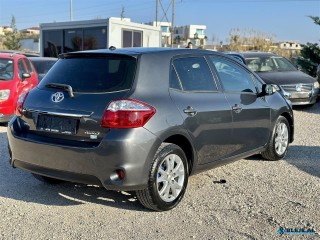 Toyota Auris -2011-1.4 nafte