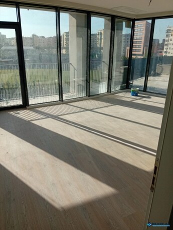 jepet-me-qera-31-tek-lake-view-residence-tirane-big-0