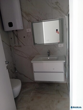 jepet-me-qera-11-tek-lake-view-residence-tirane-big-2