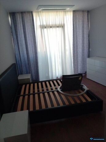 jepet-me-qera-11-tek-lake-view-residence-tirane-big-3