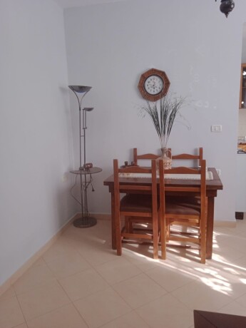 jepet-me-qera-21-tek-universiteti-metropolitan-tirane-big-5