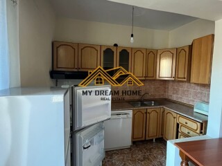 jepet-me-qira-apartament-21-shkolla-maria-kaculini-durres