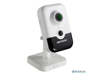 4 MP Indoor WDR Fixed Cube Network Camera