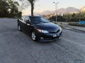 toyota-camry-small-0