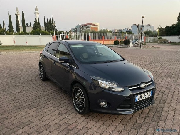 ford-focus-big-2