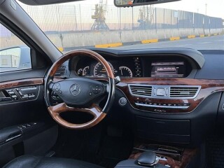 mercedes-s-550l