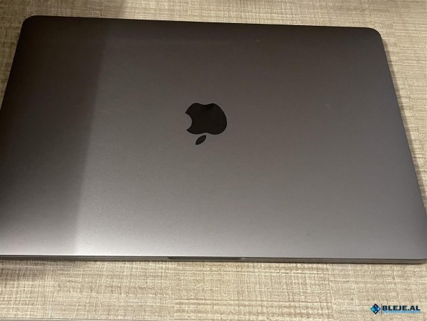 apple-macbook-pro-big-1