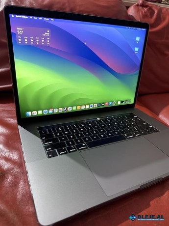 macbook-i7-32-gb-ram-ssd-256-154-inch-big-0