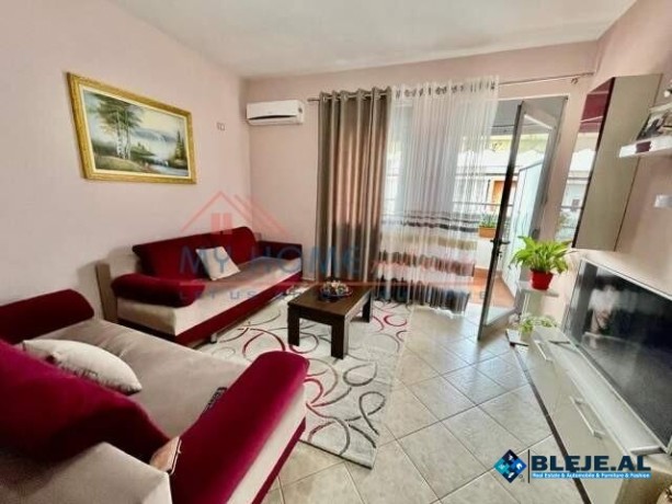 apartament-21-me-qera-prane-prokuroris-se-tiranes-big-0