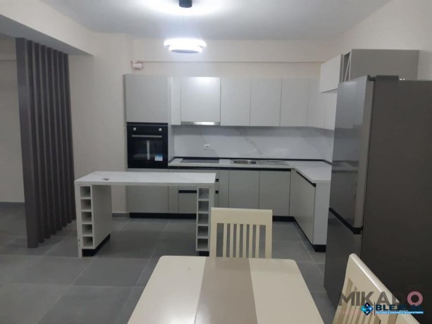 jepet-me-qira-apartament-21-me-1-post-parkimi-ne-residencen-big-1