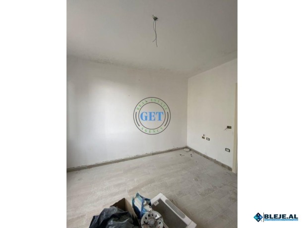 shitet-apartament-212-tek-ish-urt-durres-big-5