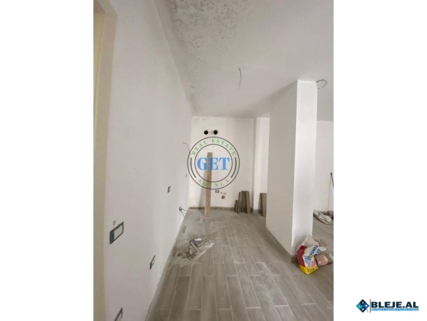 shitet-apartament-212-tek-ish-urt-durres-big-4