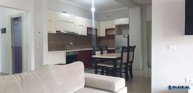 jepet-me-qera-apartament-21-tek-ish-rajoni-durres-big-0