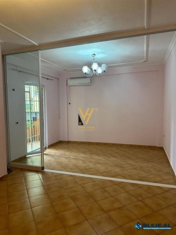 shitet-apartament-21blk-te-qendra-kristal-big-7