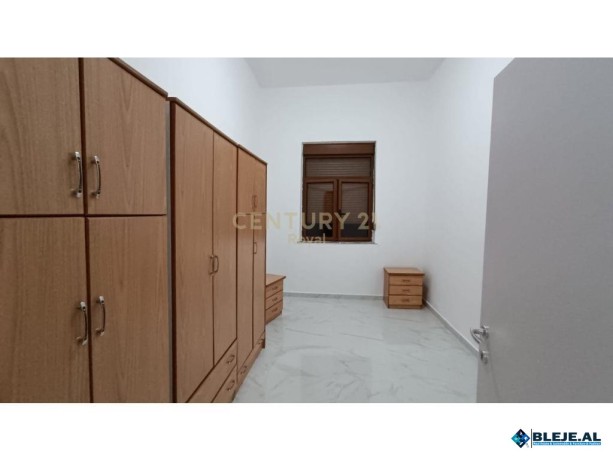 japim-me-qira-apartament-21-tek-pallatet-shallvare-big-6