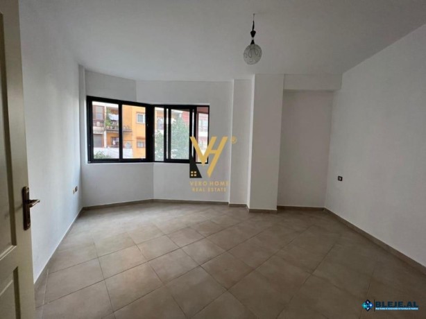 shitet-apartament-312-ne-yzberisht-big-0