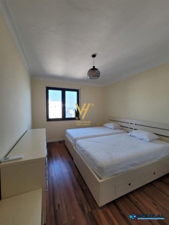 jepet-apartament-21parkim-me-qera-ne-durres-big-3