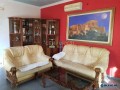 shitet-viledyqan-buze-rruge-ne-durres-small-1