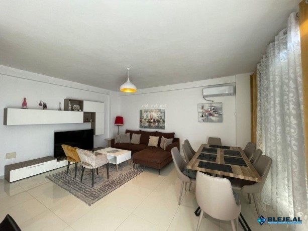 jepet-me-qira-apartament-212-ne-vollga-big-8