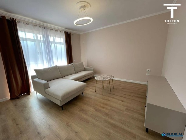 shitet-apartament-21-rruga-hoxha-tahsim-tirane-big-6