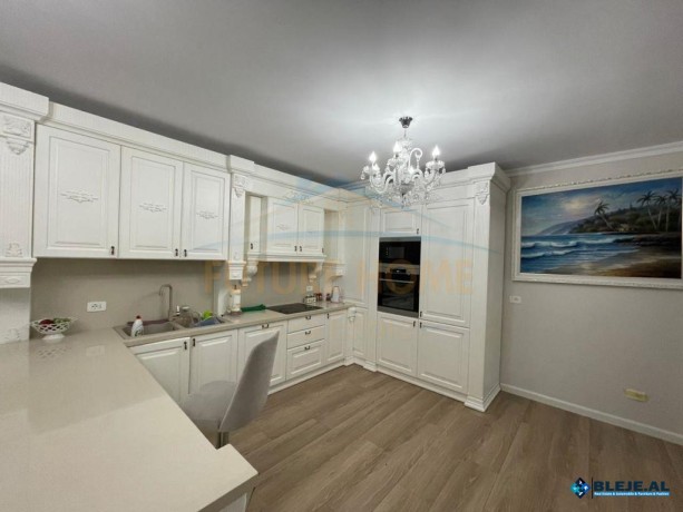 shitet-apartament-luxury-212-plazh-hekurudha-durres-big-3