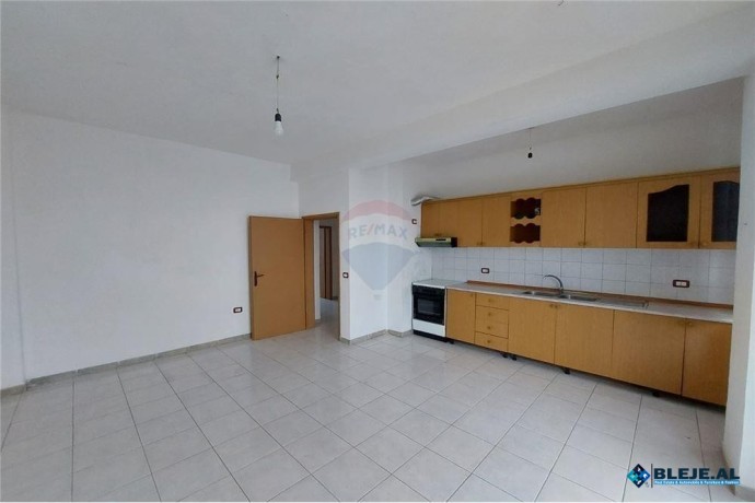 apartament-31-ne-shitje-prane-ksha-vlore-big-0