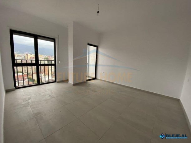 shitet-apartament-21-rruga-e-dibres-tirane-big-1