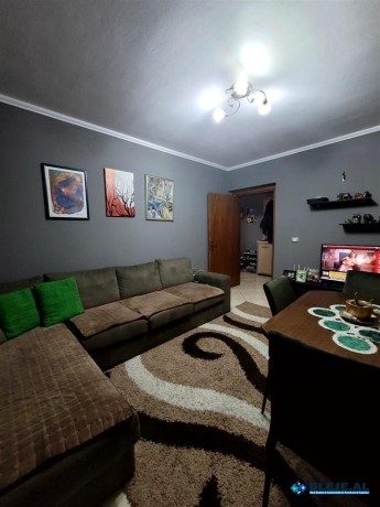 shitet-apartament-21-21-dhjetori-tirane-big-4