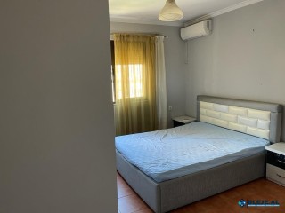 Shitet, Apartament 1+1, Rruga e Kavajës , Tiranë