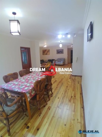 apartament-31-me-qera-ne-rrugen-e-barrikadave-big-6