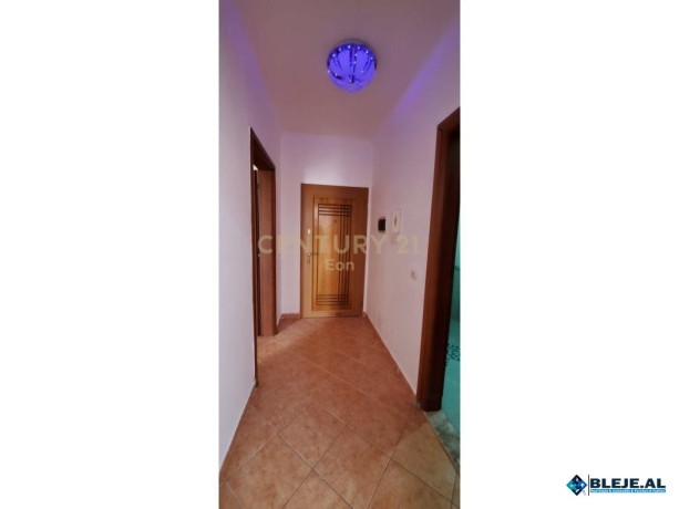 shitet-apartament-prane-shkolles-eftali-koci-big-5