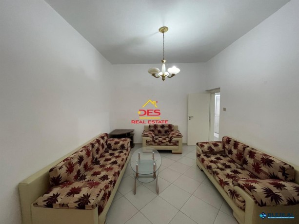 shitet-apartament-21-prane-gjyqit-te-vjetervlore-big-0