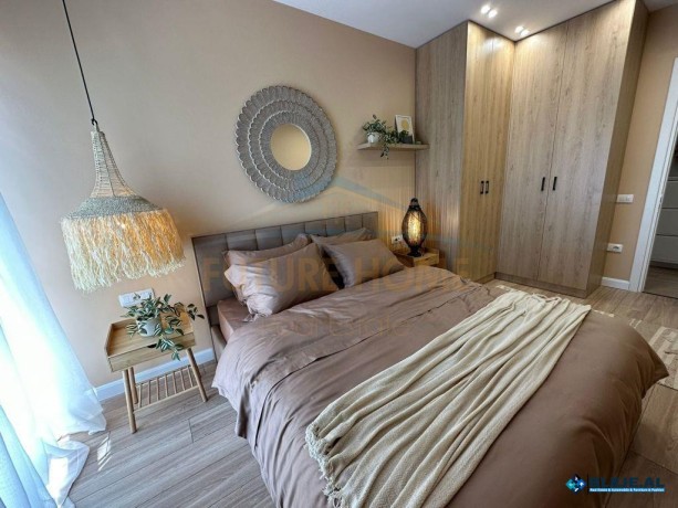 jepet-me-qera-apartament-21-te-rruga-e-barrikadave-big-1