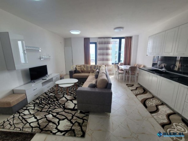 jepet-me-qira-apartament-212-ne-vollga-big-3