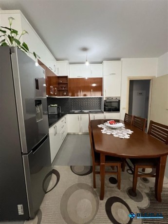 shitet-apartament-21-kompleksi-molla-tirane-big-1