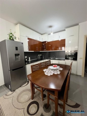 shitet-apartament-21-kompleksi-molla-tirane-big-7