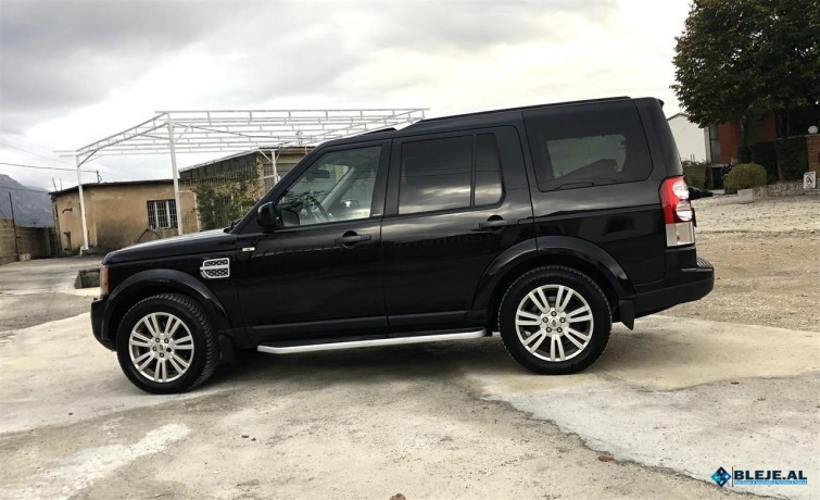 land-rover-discovery-4-30-sdv6-hse-big-2