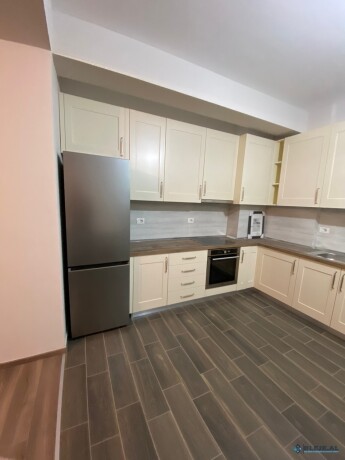 kompleksi-golden-park-apartament-me-qera-212-tirane-big-0