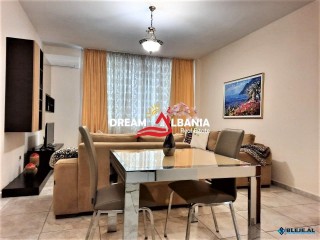 Apartament 1+1 me qera tek Kopshti Botanik ne Tirane (ID 421