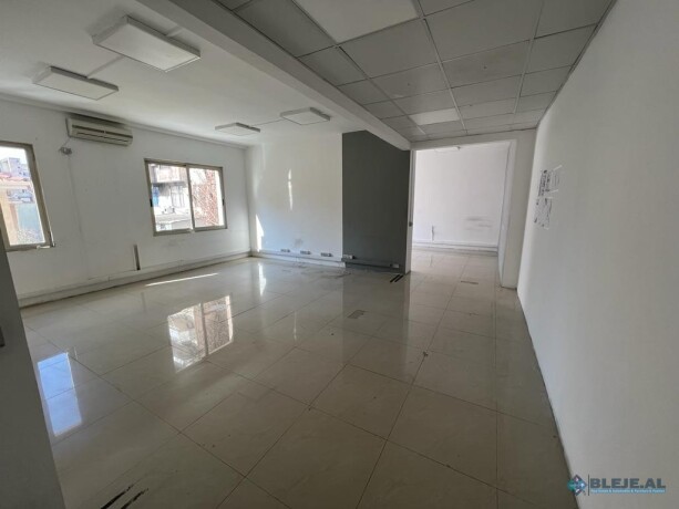 ambient-biznezi-me-qeraprane-artigiano-tirane-big-2