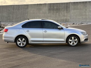 okazion-2011-volkswagen-jetta-20-nafte