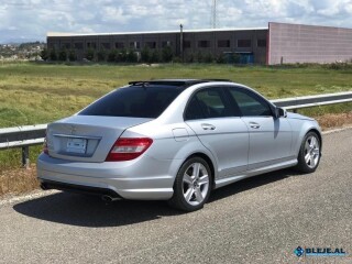 2010-mercedes-benz-c300-panoramic-amg-styling-me-targ