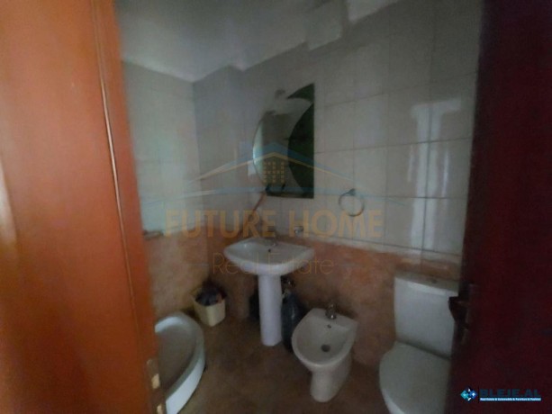 shitet-apartament-11-mali-i-robit-durres-big-0