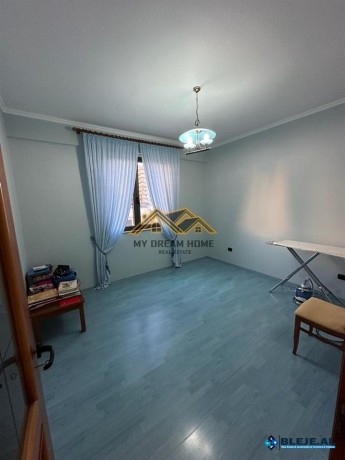 shitet-apartament-312-prane-bashkise-big-5