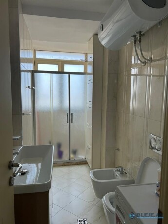 prane-ish-fusha-aviacionit-tirane-big-5