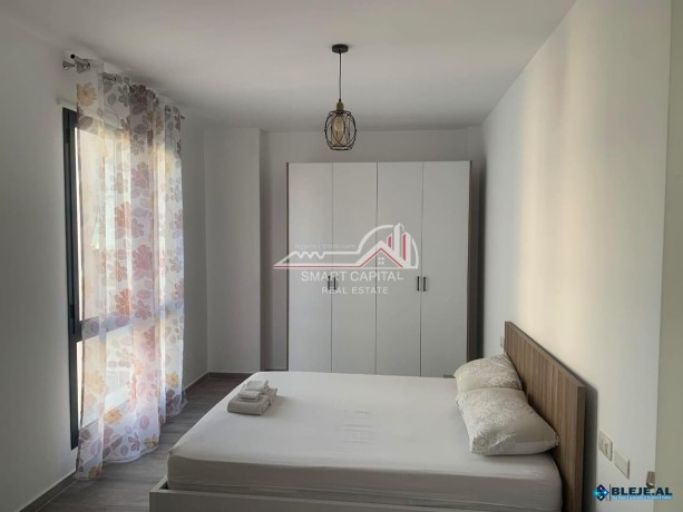 jepet-me-qira-apartament-11-tek-rruga-e-cipajve-big-1